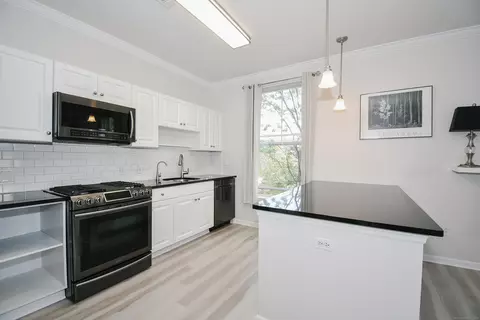 25 Adams Ave #202, Stamford, CT 06902