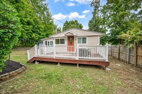 20 Paul St, New Britain, CT 06052