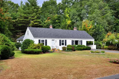 6 Spring Glen Dr, Granby, CT 06035