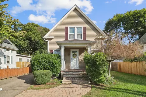 30 Forest Ave, Shelton, CT 06484
