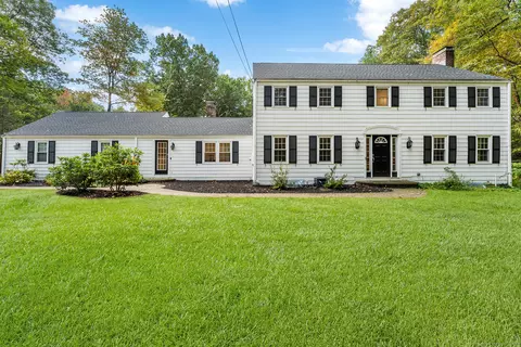 75 Blue Ridge Dr, Simsbury, CT 06070