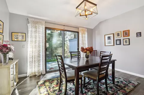 373 Heritage Vlg #A, Southbury, CT 06488