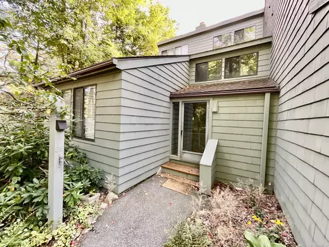 89 Woodside Cir, Torrington, CT 06790