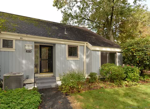 953 Heritage Vlg #B, Southbury, CT 06488