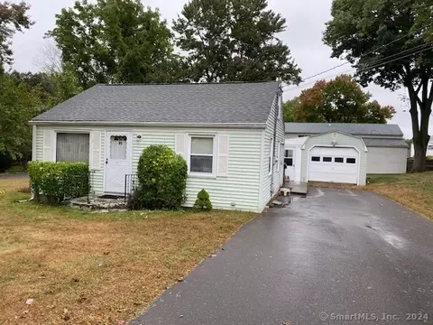 20 Elaine Dr, East Windsor, CT 06016