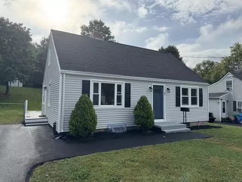 61 Tremper Dr, Wallingford, CT 06492