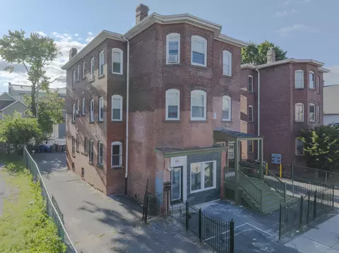 785-787 Broad St, Hartford, CT 06106