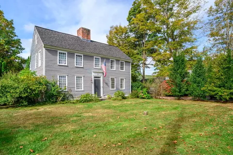 715 S Britain Rd, Southbury, CT 06488
