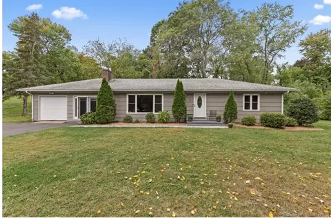 37 Long Meadow Dr, Meriden, CT 06450