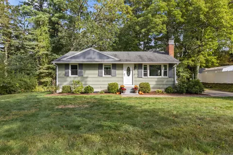 46 Venice Dr, Burlington, CT 06013