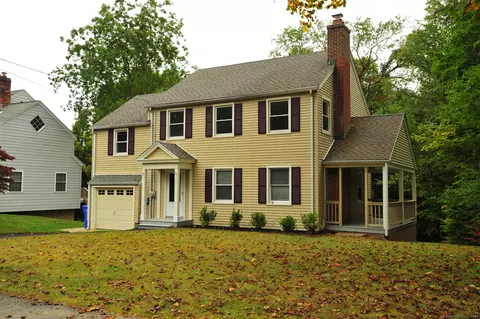 177 Hepburn Rd, Hamden, CT 06517