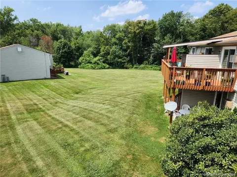 43 Carillon Dr #D, Rocky Hill, CT 06067