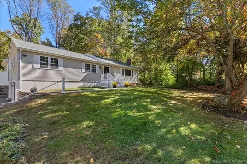 22 Scenic Rd, Madison, CT 06443