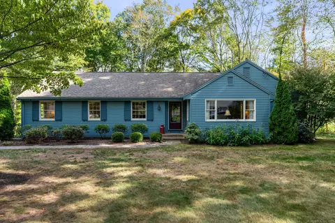 50 Tall Timbers Dr, Glastonbury, CT 06033