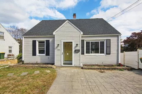 186 Herschel Ave, Waterbury, CT 06708