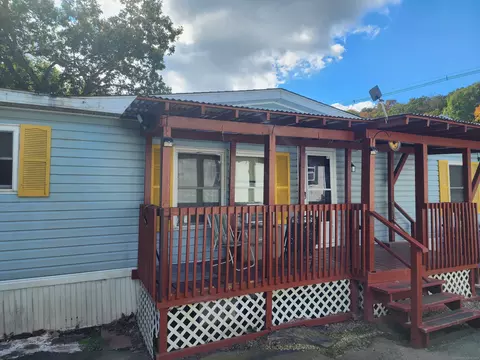 607 Boswell Ave # B, Norwich, CT 06360