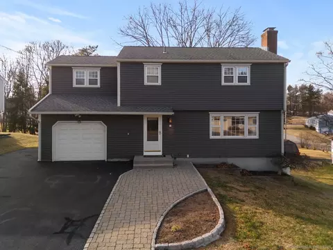 60 Tumblebrook Rd, Meriden, CT 06450