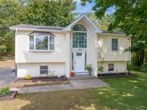 91 Leha Ave, Griswold, CT 06351