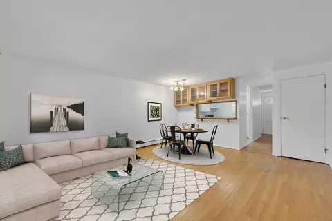 228 Williamstown Ct #228, Newington, CT 06111