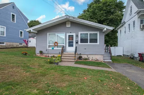 57 Lewis St, Naugatuck, CT 06770
