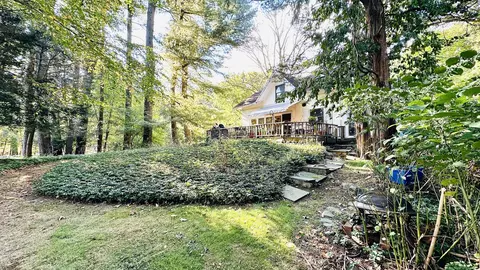 47 Mather Rd, Stamford, CT 06903