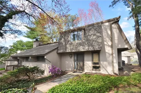 124 Mallard Dr #124, Avon, CT 06001