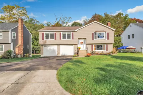 70 Andover Dr, Milford, CT 06460