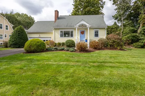 57 Bennett Ave, Cheshire, CT 06410