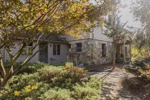329 Hartford Tpke, Hampton, CT 06247