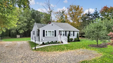 144 Chestnut Hill Rd, Stafford Springs, CT 06076