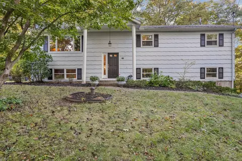 191 Pine Hill Rd, New Fairfield, CT 06812