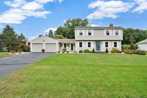 11 Shannon Dr, Enfield, CT 06082
