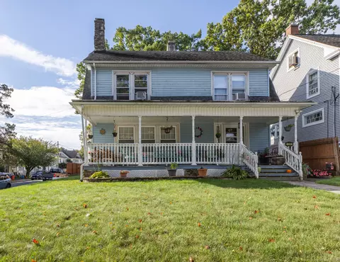 108 Randolph Ave, Waterbury, CT 06710
