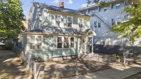 24 Batter Ter, New Haven, CT 06511