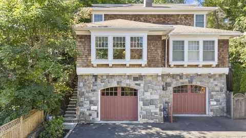 710 Hope St #1, Stamford, CT 06907