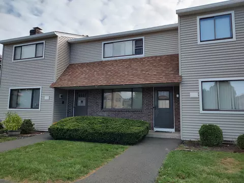 8 Orangewood W #8, Derby, CT 06418