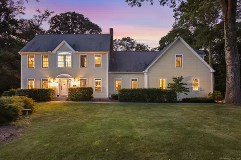 58 Anderson Rd, Pomfret, CT 06259
