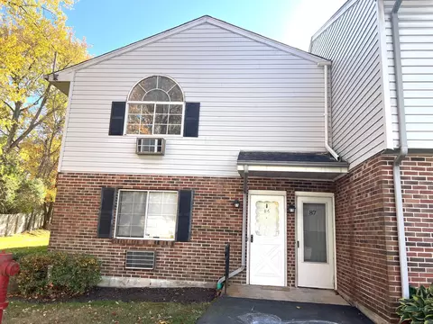 975 Meriden Rd #87, Waterbury, CT 06705