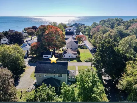 9 Bassett Ln, Madison, CT 06443
