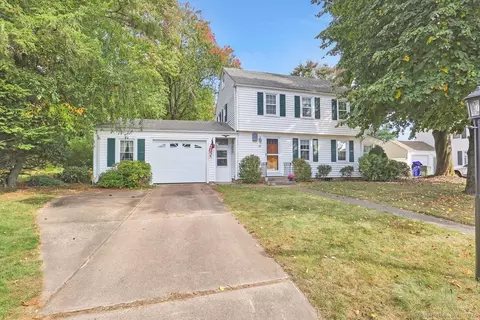 64 Knollwood Rd, East Hartford, CT 06118