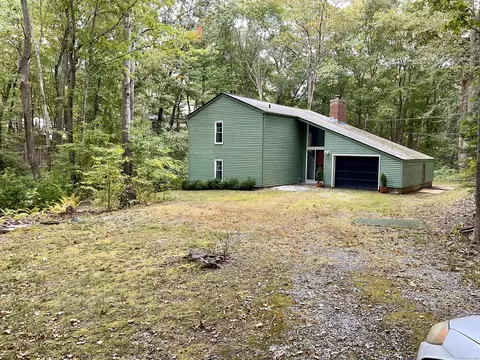 60 Cold Spring Dr, Westbrook, CT 06498