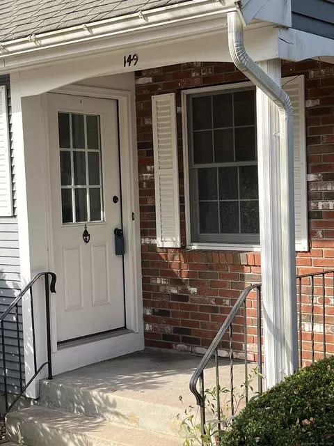 149 Brighton Cir, Windsor, CT 06095