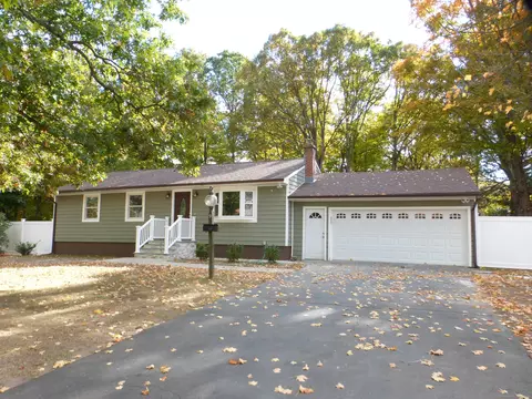 9 Superior Ave, Waterbury, CT 06708