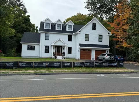 447 Stratfield Rd, Fairfield, CT 06825