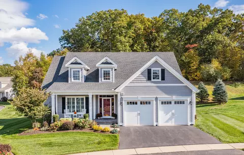 130 Victoria Dr, Cheshire, CT 06410