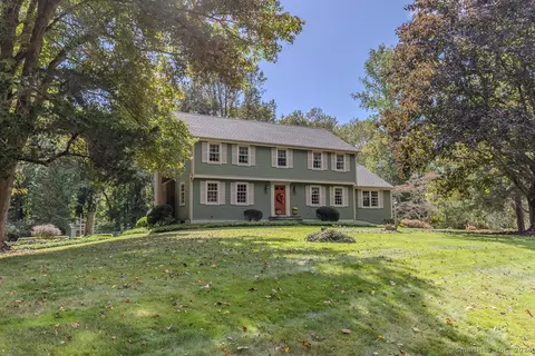 11 Rock Ridge Dr, Old Saybrook, CT 06475