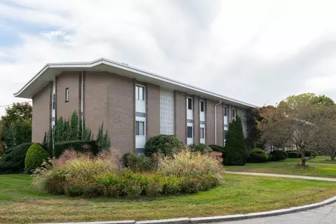 280 Gardner Ave #C6, New London, CT 06320