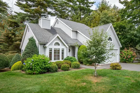 71 Stratton Forest Way #71, Simsbury, CT 06070