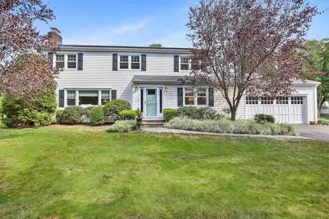 25 Middlesex Rd, Darien, CT 06820