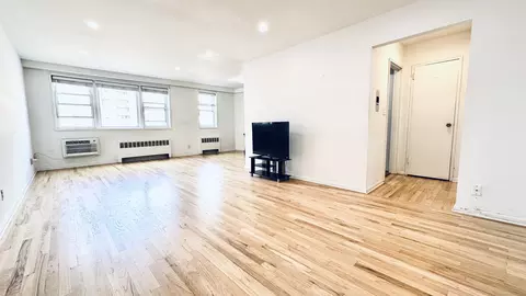125 Prospect St #4A, Stamford, CT 06901